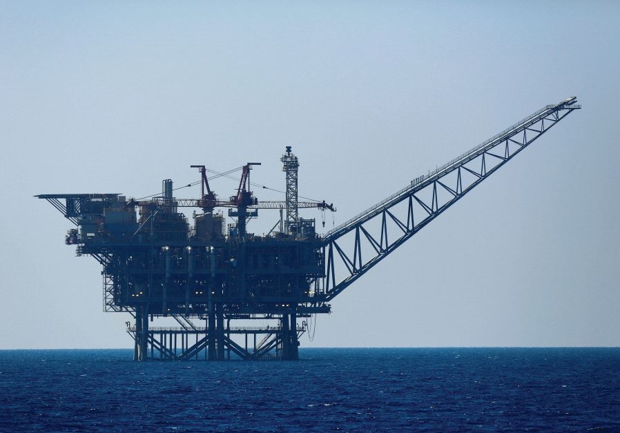 An Israeli gas platform is seen in the Mediterranean Sea, 2014