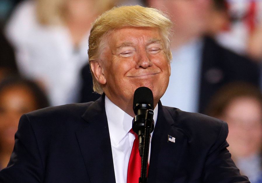 US President Donald Trump appears on stage at a rally in Harrisburg, Pennsylvania, US April 29, 2017. 