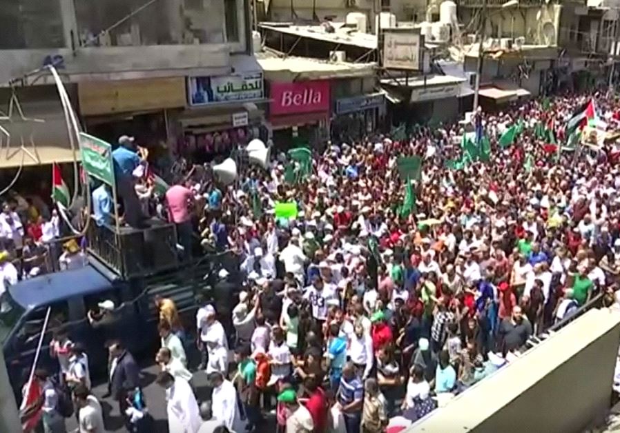 Temple Mount protest Jordan July 21 17  